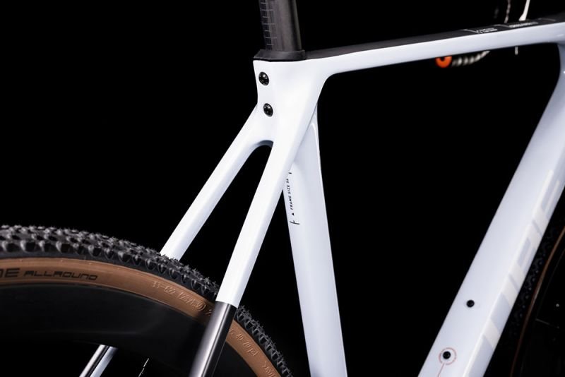 Cube Cross Race C:68X SLT frostwhite´n´orange