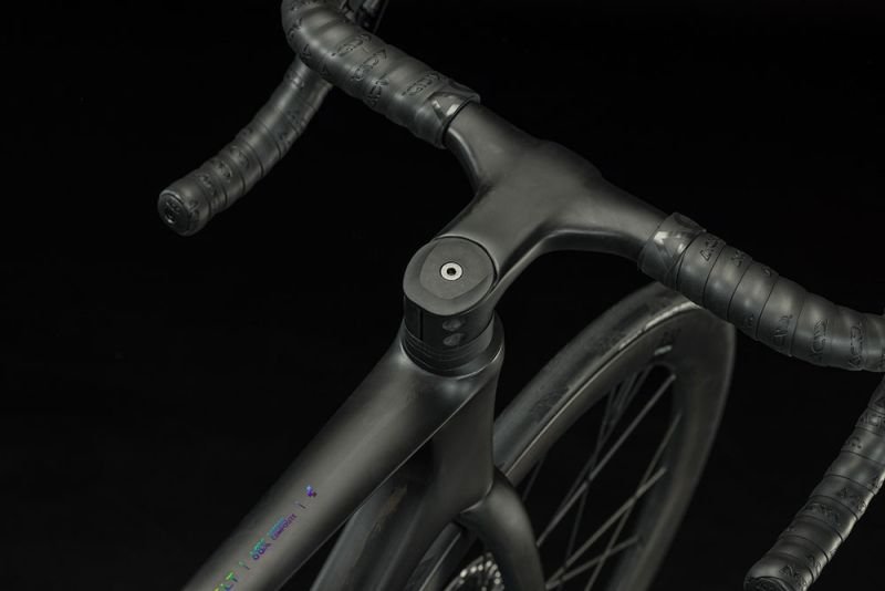 Cube Litening AIR C:68X SLT carbon´n´rainbow